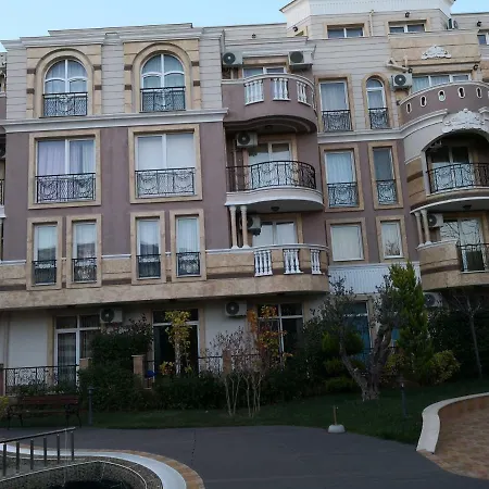 Mellia Park Apartamento *